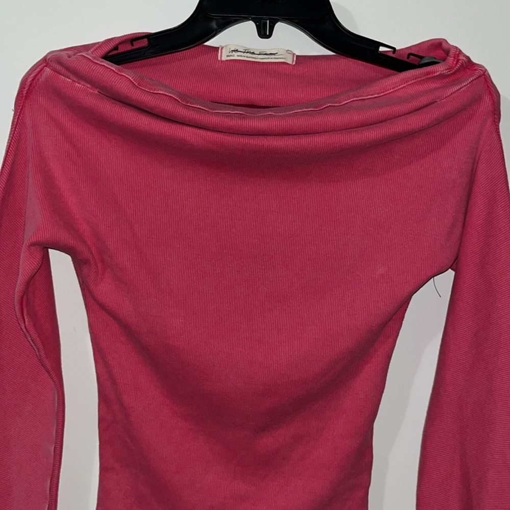 We the free  Gigi Pink Off The shoulder top  NWOT - Picture 6 of 10